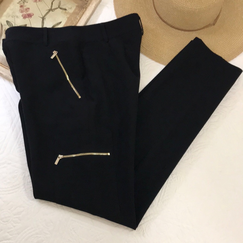 St. John Black Label Crepe Cargo Slacks